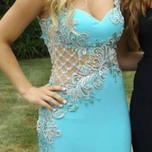 Blue detailed prom dress